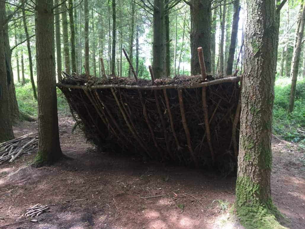 Shelter building in autumn