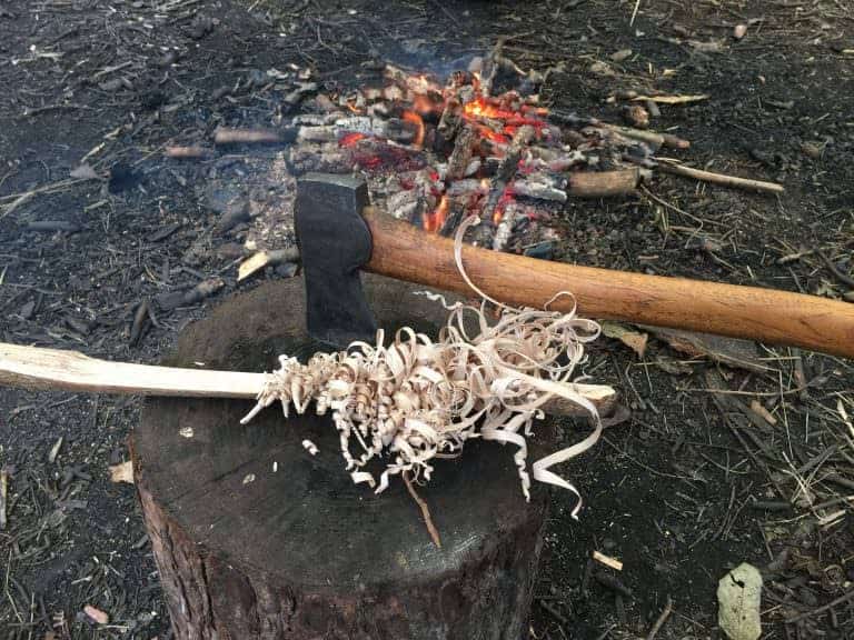 What to look for in a bushcraft axe