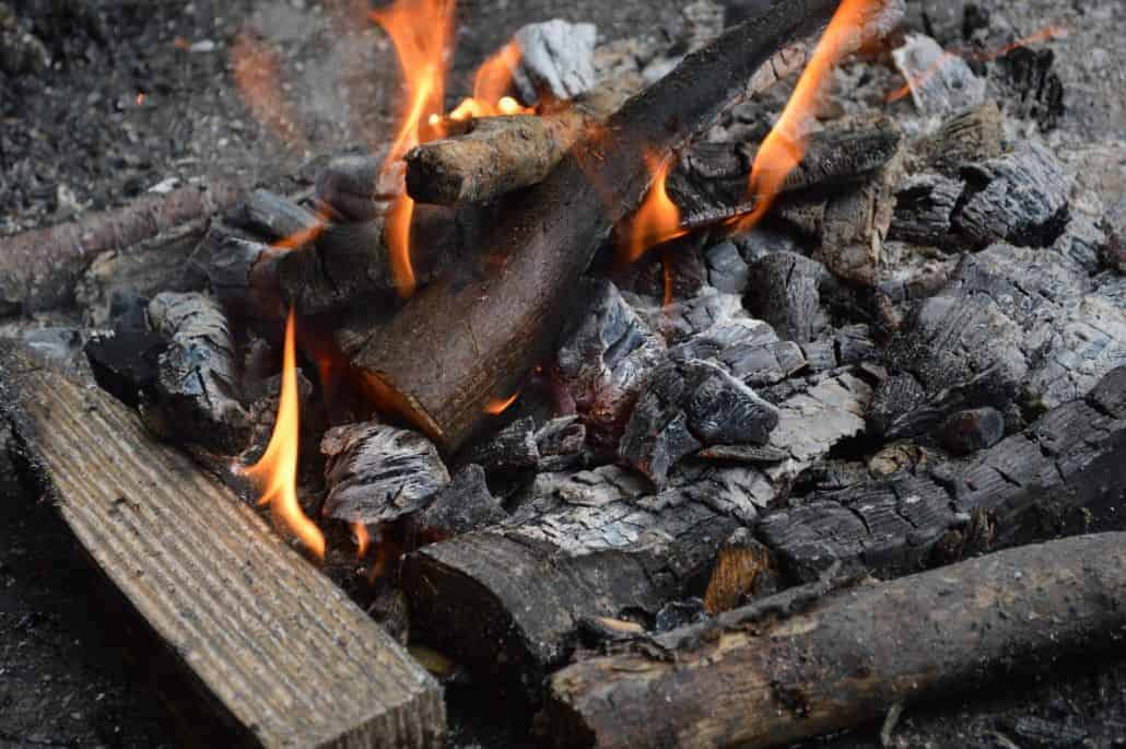 How to Make Pine Resin Glue Sticks